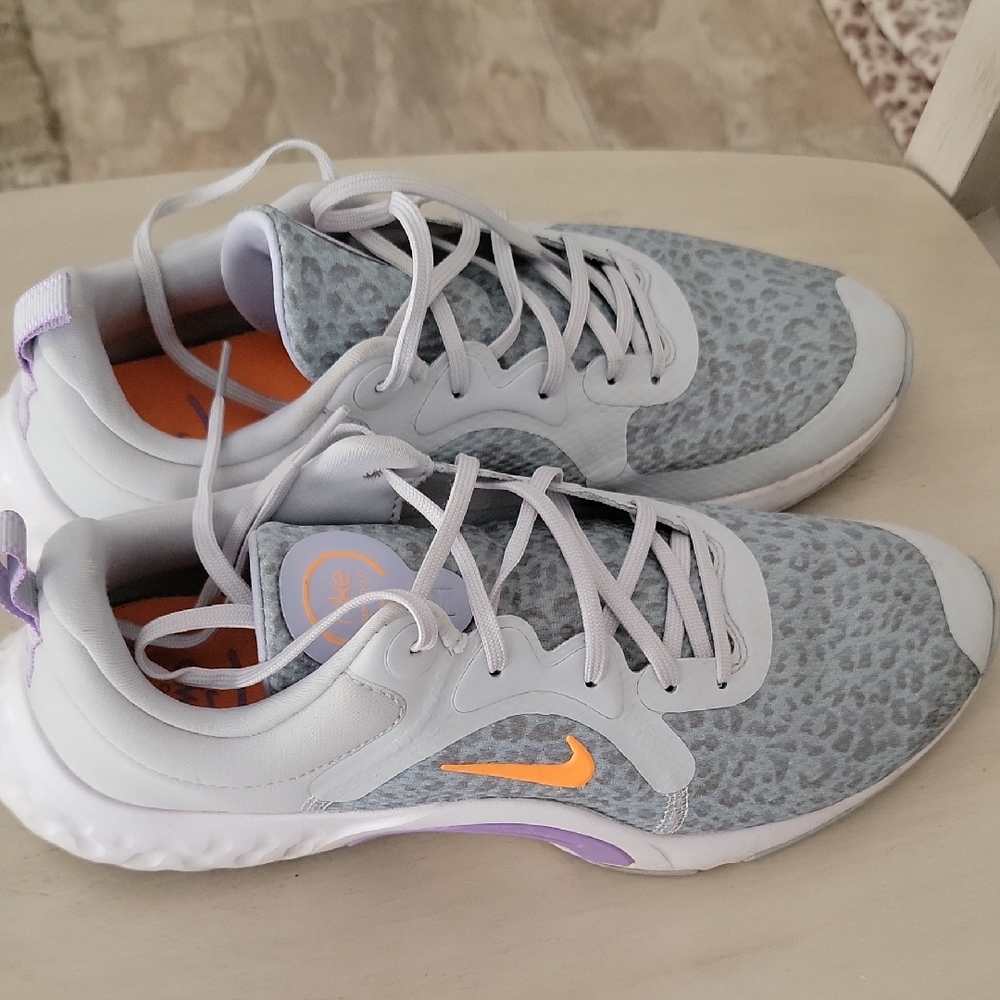 Nike Women's Athletic Shoes - Gray and Purple